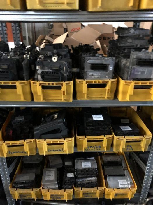 Calculator unitate de control motor ECU EDC Renault Premium / 02 - Блок управления для Грузовиков: фото 3 Calculator unitate de control motor ECU EDC Renault Premium / 02 - Блок управления для Грузовиков: фото 3