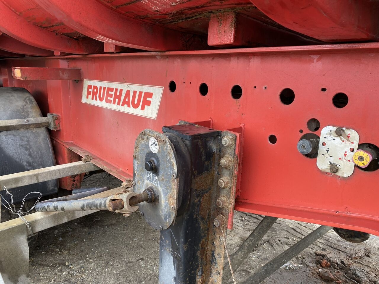 Самосвальный полуприцеп Fruehauf Semiremorca basculabila Aluminiu Agregate PV 6.28 T /// 2 PIECE: фото 10