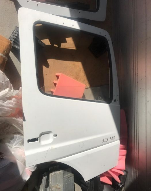 Mercedes-Benz Actros,ATEGO,AXOR truck - Дверь и запчасти для Грузовиков: фото 3 Mercedes-Benz Actros,ATEGO,AXOR truck - Дверь и запчасти для Грузовиков: фото 3