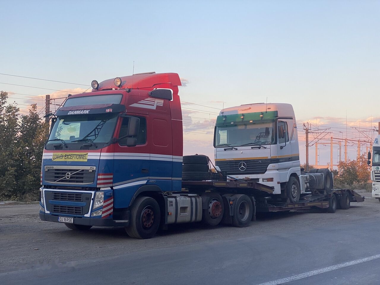 Volvo FH12 420 68T Euro 5 6x2 - Тягач: фото 4 Volvo FH12 420 68T Euro 5 6x2 - Тягач: фото 4