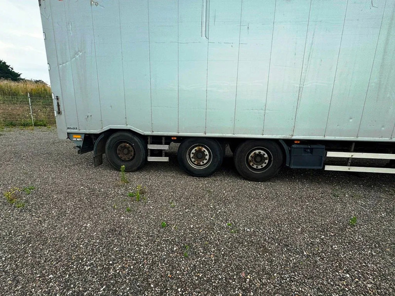 KEL-BERG walking floor - Полуприцеп с подвижным полом: фото 4 KEL-BERG walking floor - Полуприцеп с подвижным полом: фото 4