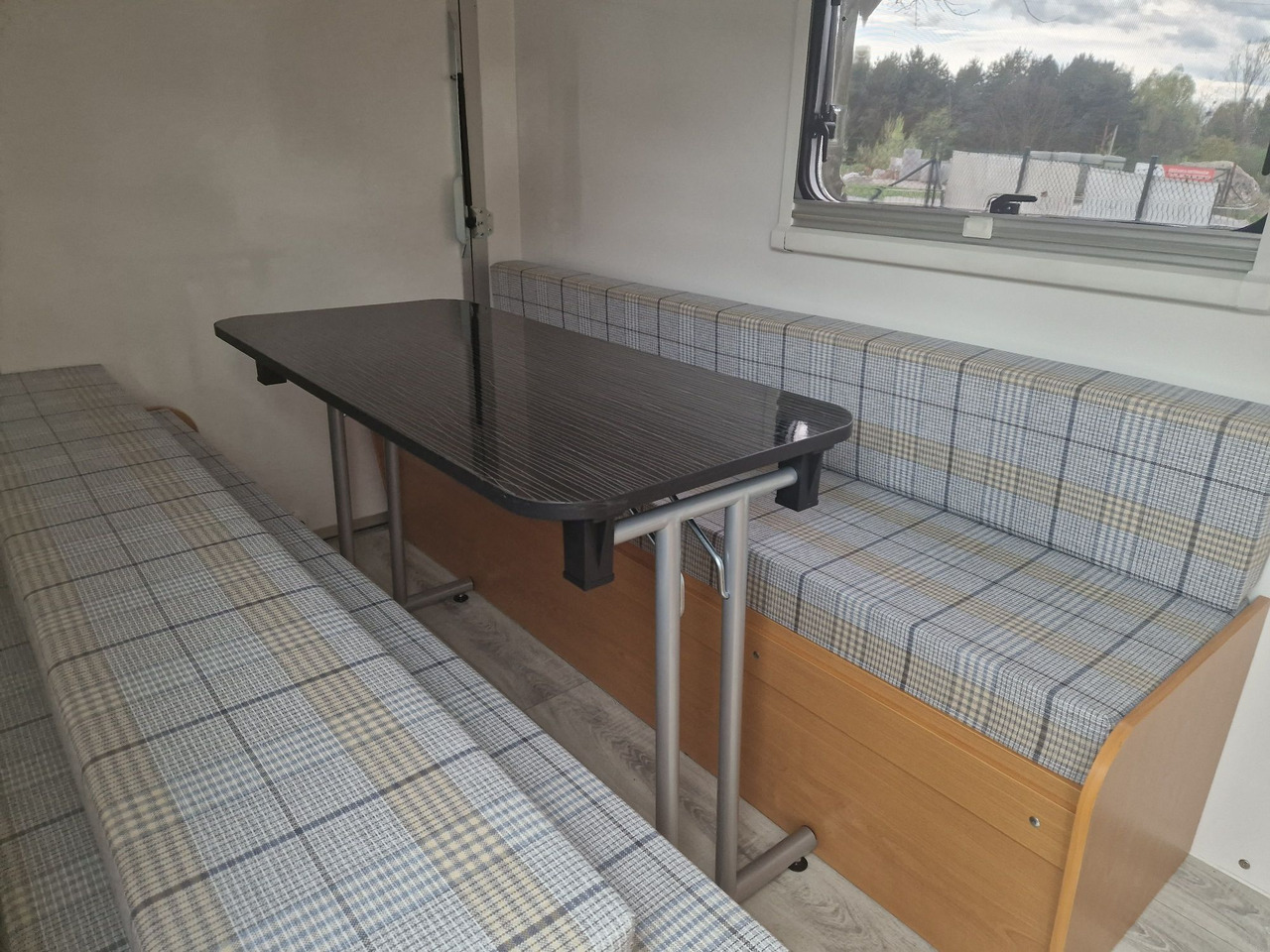 MiniCamp mini przyczepa kempingowa wyprawowa Everest Niewiadów - Прицеп дача: фото 5 MiniCamp mini przyczepa kempingowa wyprawowa Everest Niewiadów - Прицеп дача: фото 5