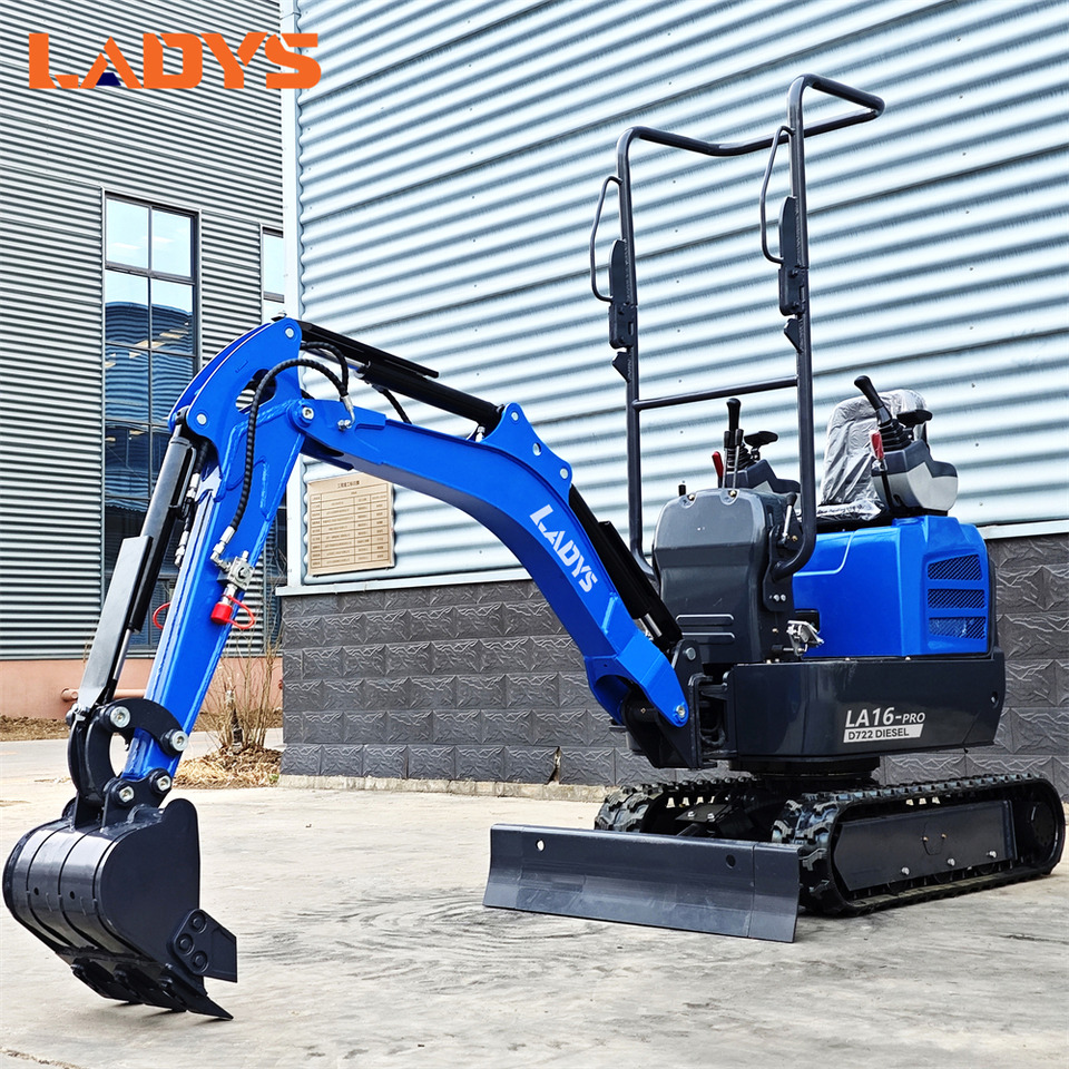 LADYS LA16Pro Mini Excavator CE Certification Kubota Engine(Factory Outlet) Mini Pelle Minibagger Minikoparka Miniexcavadora - Мини-экскаватор: фото 4 LADYS LA16Pro Mini Excavator CE Certification Kubota Engine(Factory Outlet) Mini Pelle Minibagger Minikoparka Miniexcavadora - Мини-экскаватор: фото 4