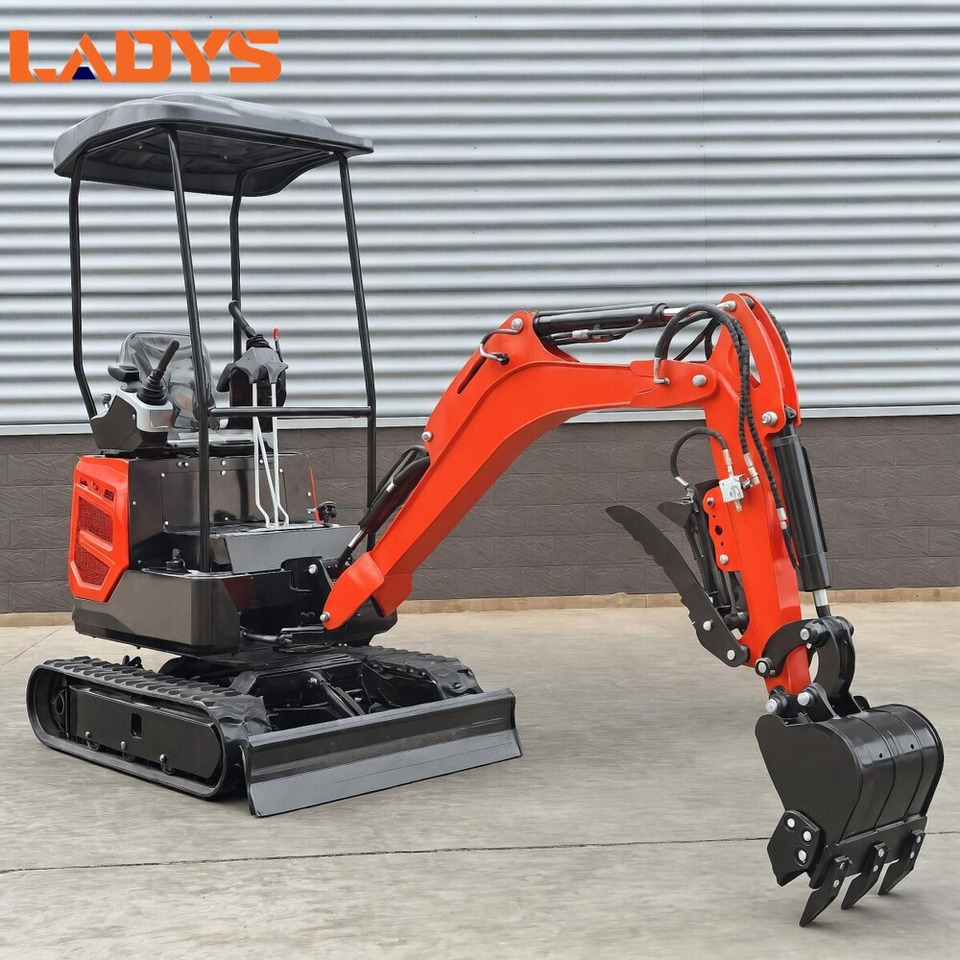 LADYS Mini Excavator CE Certification Kubota Engine(Factory Outlet) Mini Pelle Minibagger Minikoparka Miniexcavadora - Мини-экскаватор: фото 3 LADYS Mini Excavator CE Certification Kubota Engine(Factory Outlet) Mini Pelle Minibagger Minikoparka Miniexcavadora - Мини-экскаватор: фото 3