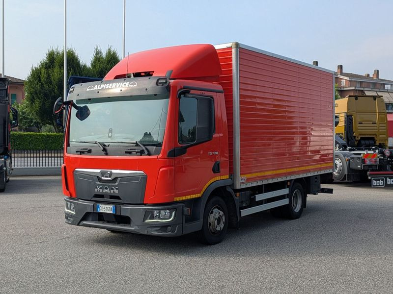 MAN TGL Cubo con pedana 7,5 tonn EURO6 MAN TGL 7,5 tonn EURO6 - Грузовик с закрытым кузовом: фото 2 MAN TGL Cubo con pedana 7,5 tonn EURO6 MAN TGL 7,5 tonn EURO6 - Грузовик с закрытым кузовом: фото 2