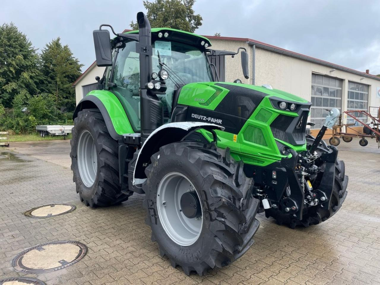 Deutz-Fahr 6170 POWERSHIFT - Трактор: фото 2 Deutz-Fahr 6170 POWERSHIFT - Трактор: фото 2