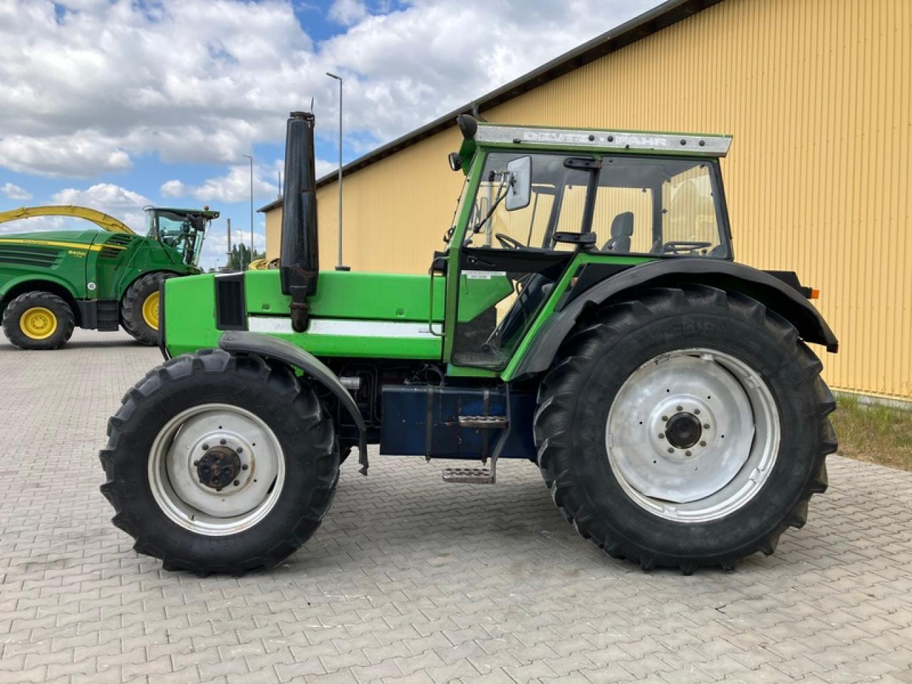 Deutz-Fahr DX 6.30 - Трактор: фото 2 Deutz-Fahr DX 6.30 - Трактор: фото 2