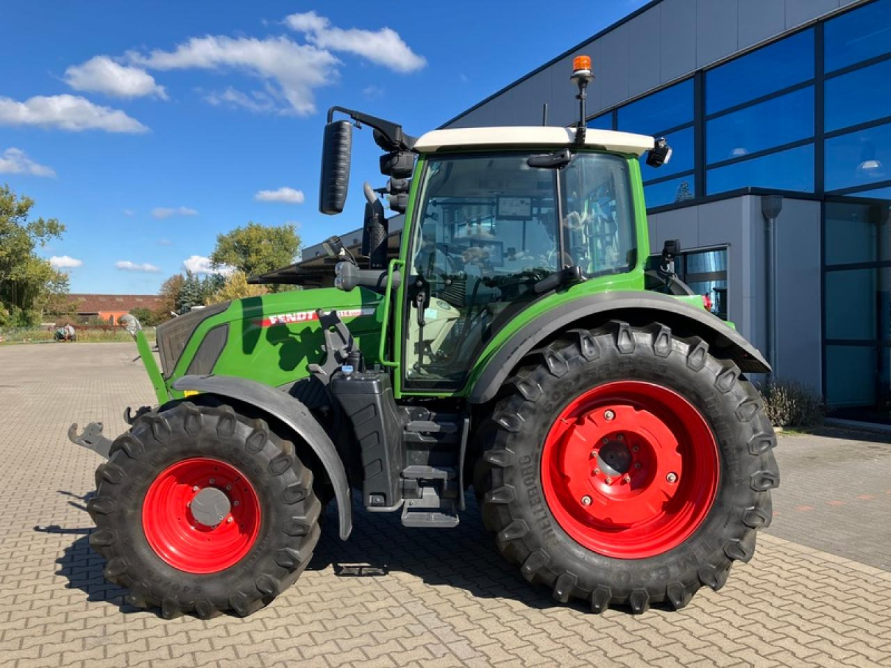 Fendt VARIO 314 GEN 4 // RTK - Трактор: фото 2 Fendt VARIO 314 GEN 4 // RTK - Трактор: фото 2