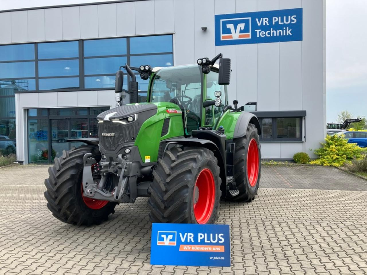 Fendt VARIO726 GEN 7 PROFI PLUS SET 2 - Трактор: фото 1 Fendt VARIO726 GEN 7 PROFI PLUS SET 2 - Трактор: фото 1