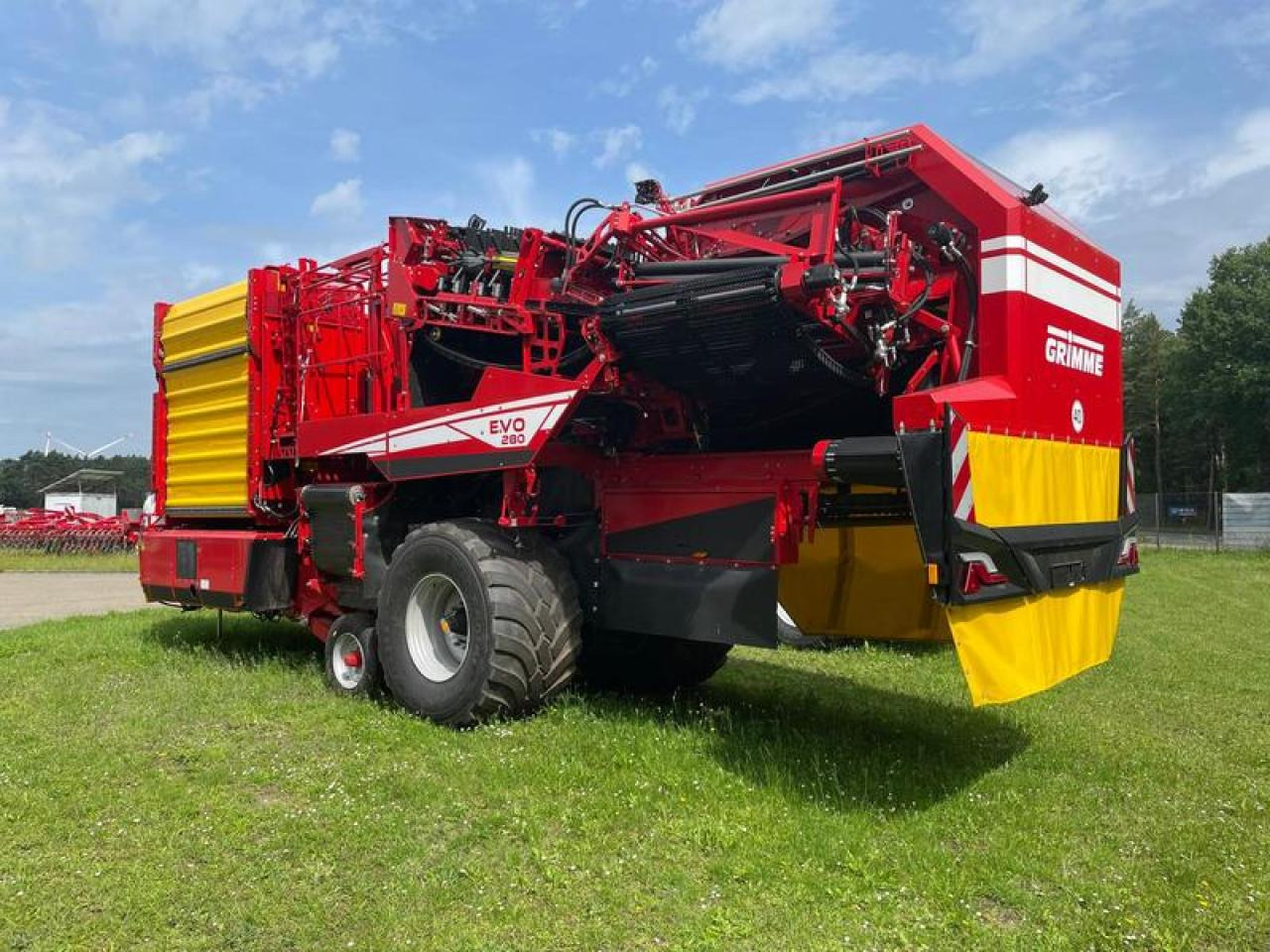Grimme EVO 280 - Картофелеуборочный комбайн: фото 4 Grimme EVO 280 - Картофелеуборочный комбайн: фото 4