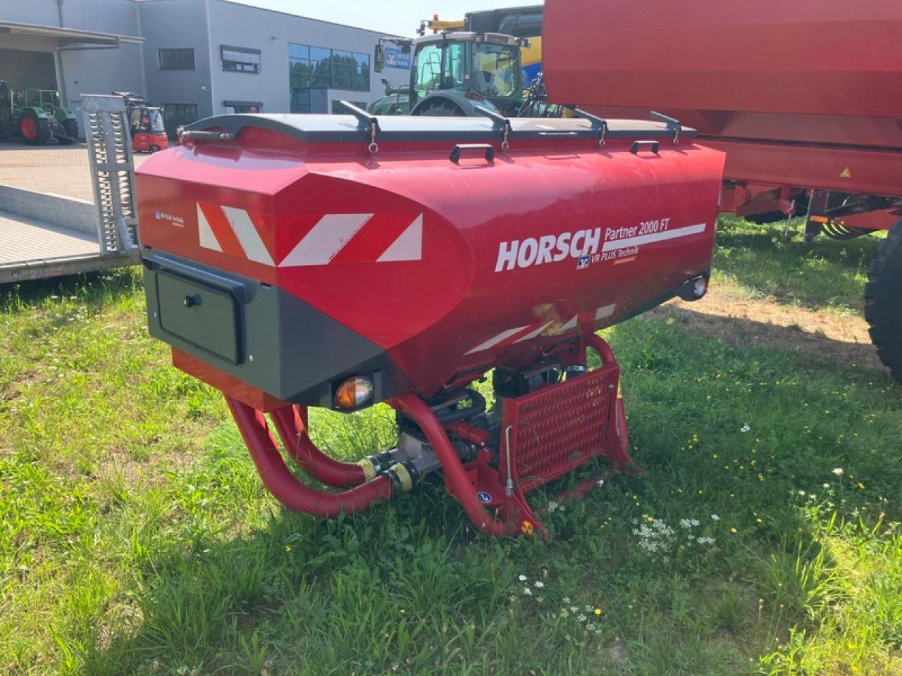 Horsch PARTNER 2000 FRONTTANK - Разбрасыватель удобрений: фото 4 Horsch PARTNER 2000 FRONTTANK - Разбрасыватель удобрений: фото 4