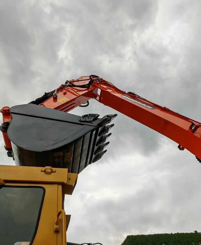 Doosan DX340 - Гусеничный экскаватор: фото 3 Doosan DX340 - Гусеничный экскаватор: фото 3