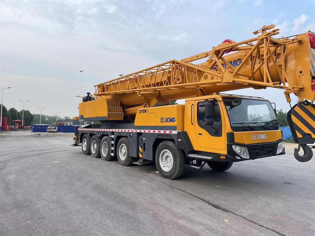 XCMG QY90K QY100K-II 90T 100T 90ton 100ton 80 70 50 - Мобильный кран: фото 1 XCMG QY90K QY100K-II 90T 100T 90ton 100ton 80 70 50 - Мобильный кран: фото 1