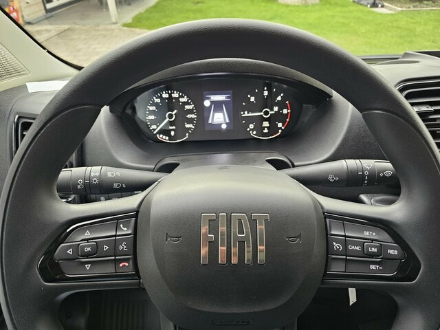 FIAT Ducato 35 MAXI 180 Koffer Kamera 7` TFT sofort... - Малотоннажный фургон: фото 4 FIAT Ducato 35 MAXI 180 Koffer Kamera 7` TFT sofort... - Малотоннажный фургон: фото 4