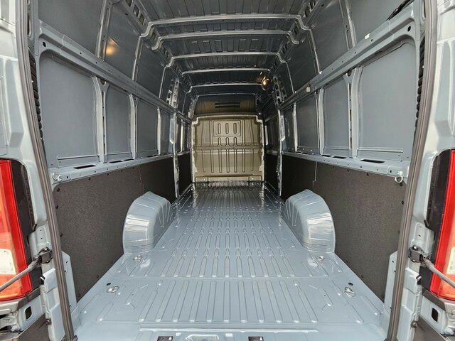 Цельнометаллический фургон FIAT Ducato 35 MAXI L5H3 L4H3 180 17m³ AT Automatik...: фото 26 Цельнометаллический фургон FIAT Ducato 35 MAXI L5H3 L4H3 180 17m³ AT Automatik...: фото 26