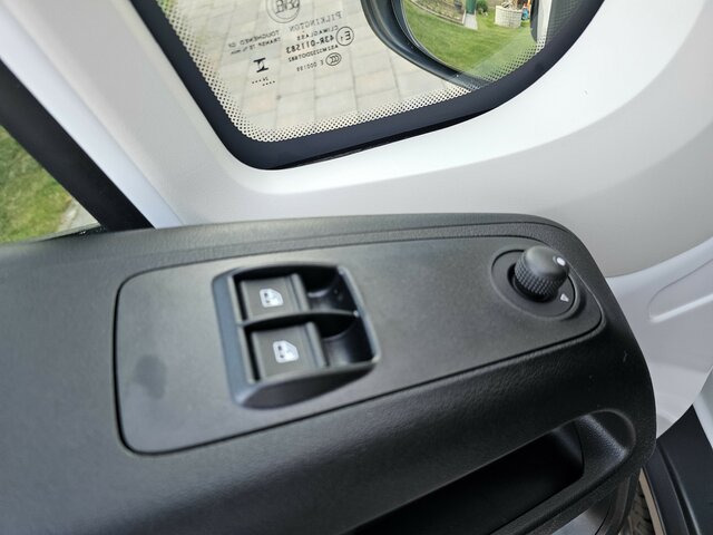 FIAT Ducato MAXI Serie 9.2 2025 DOKA 3-Seitenkiipper... - Самосвал: фото 4 FIAT Ducato MAXI Serie 9.2 2025 DOKA 3-Seitenkiipper... - Самосвал: фото 4