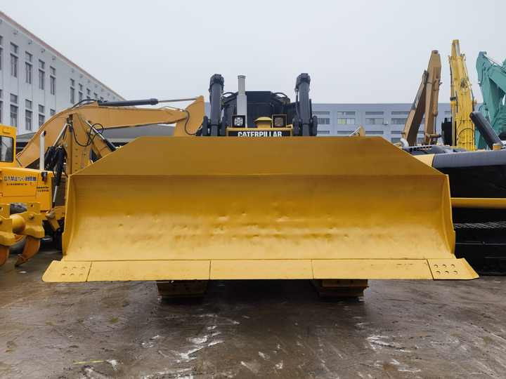 90% new Second Hand Construction Machinery Caterpillar D7R used cat d7r caterpillar bulldozer in stock - Бульдозер: фото 2 90% new Second Hand Construction Machinery Caterpillar D7R used cat d7r caterpillar bulldozer in stock - Бульдозер: фото 2