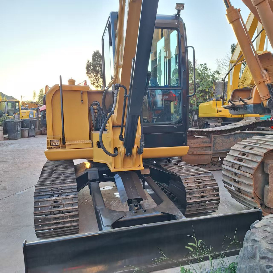 CAT 306E Excavator - Мини-экскаватор: фото 1 CAT 306E Excavator - Мини-экскаватор: фото 1