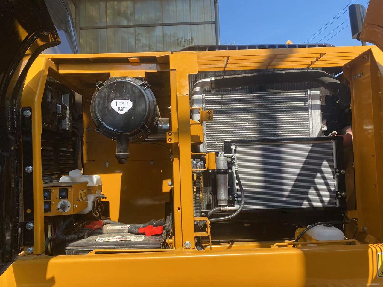 CAT 320DL Excavator - Гусеничный экскаватор: фото 4 CAT 320DL Excavator - Гусеничный экскаватор: фото 4