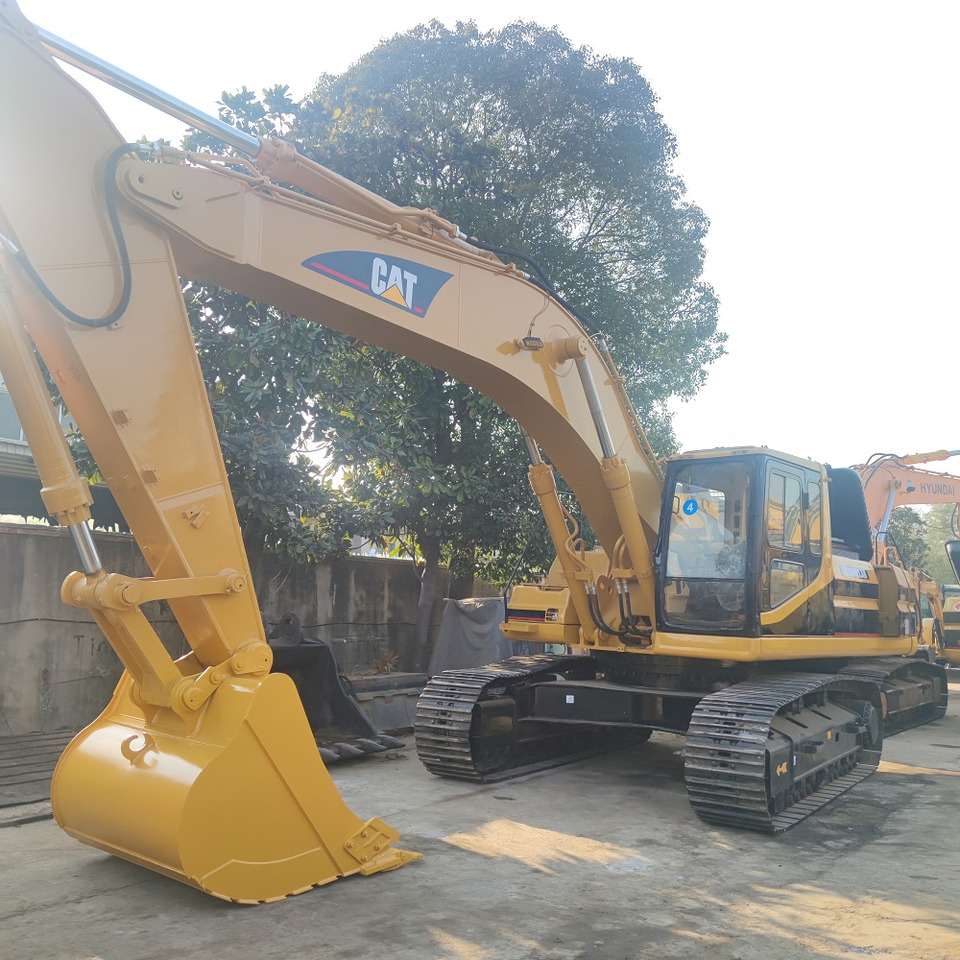 CAT 330BL Excavator - Гусеничный экскаватор: фото 4 CAT 330BL Excavator - Гусеничный экскаватор: фото 4