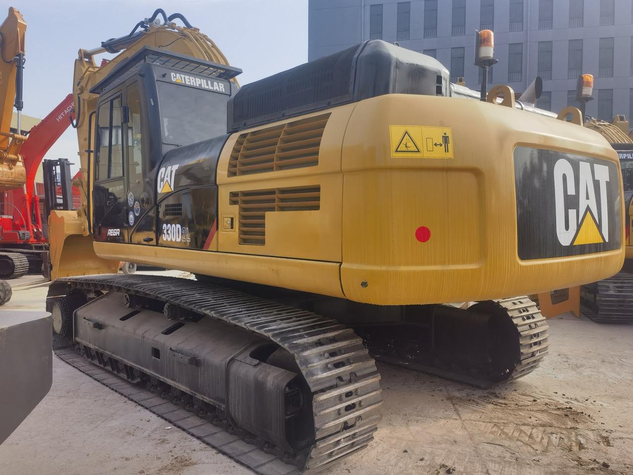 CAT 330D2L Excavator - Гусеничный экскаватор: фото 1 CAT 330D2L Excavator - Гусеничный экскаватор: фото 1