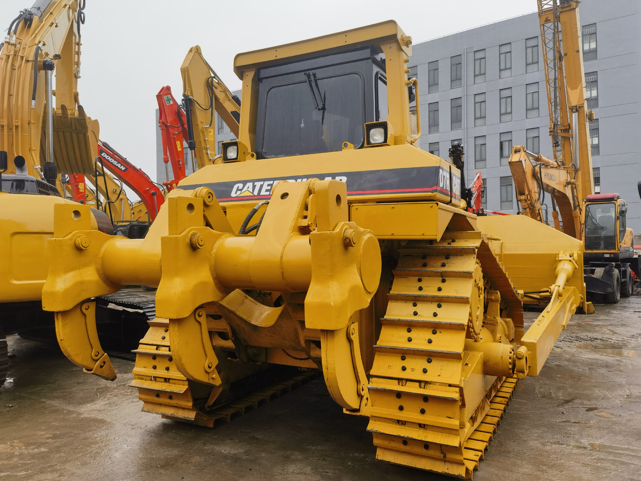CAT D7R Bulldozer - Бульдозер: фото 4 CAT D7R Bulldozer - Бульдозер: фото 4
