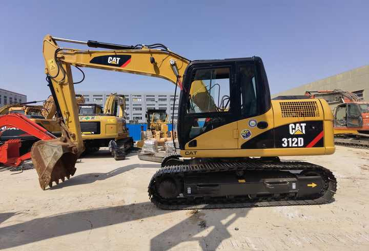 Cat 312D excavator - Гусеничный экскаватор: фото 1 Cat 312D excavator - Гусеничный экскаватор: фото 1