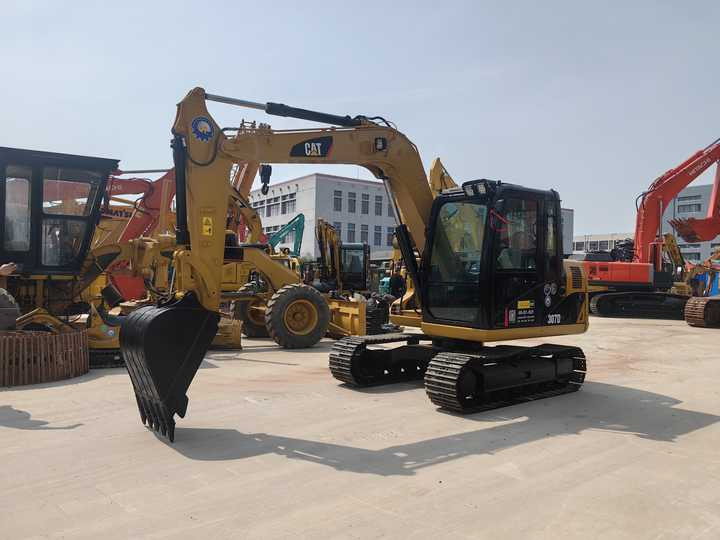 Good Condition and High Performance used Cat 307D Excavator Used Digger Excavator Second Hand Caterpillar 307D in stock - Гусеничный экскаватор: фото 5 Good Condition and High Performance used Cat 307D Excavator Used Digger Excavator Second Hand Caterpillar 307D in stock - Гусеничный экскаватор: фото 5
