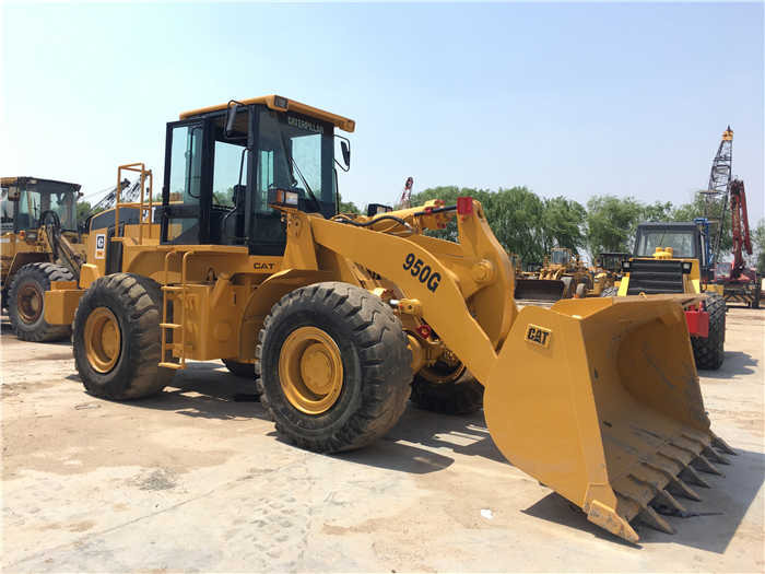 High quality and low working hours in stock used CAT 950G wheel loader used cat 950g wheel loader on stock - Бульдозер: фото 2 High quality and low working hours in stock used CAT 950G wheel loader used cat 950g wheel loader on stock - Бульдозер: фото 2