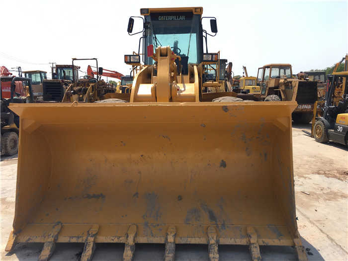 High quality and low working hours in stock used CAT 950G wheel loader used cat 950g wheel loader on stock - Бульдозер: фото 4 High quality and low working hours in stock used CAT 950G wheel loader used cat 950g wheel loader on stock - Бульдозер: фото 4