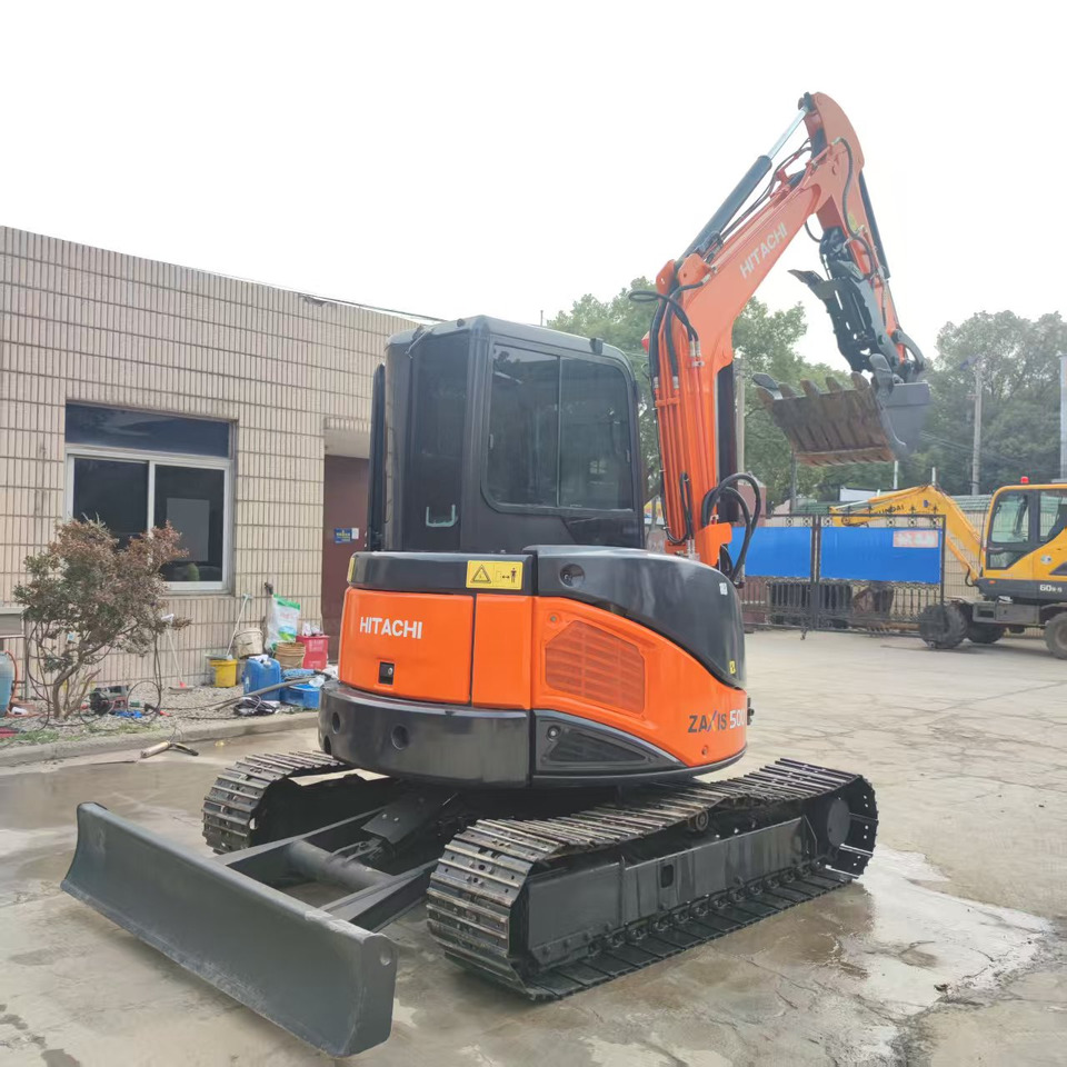 Hitachi ZX50 Excavator - Гусеничный экскаватор: фото 4 Hitachi ZX50 Excavator - Гусеничный экскаватор: фото 4