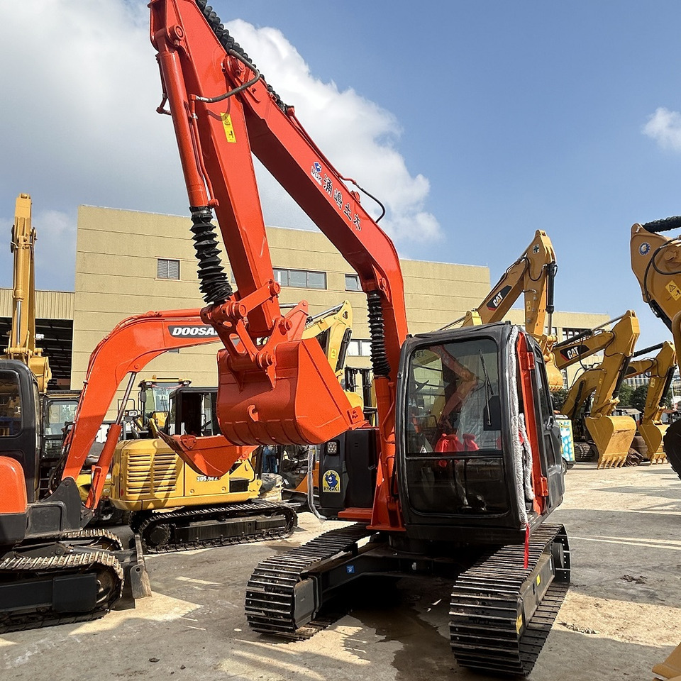 Hitachi ZX70 Excavator - Мини-экскаватор: фото 4 Hitachi ZX70 Excavator - Мини-экскаватор: фото 4