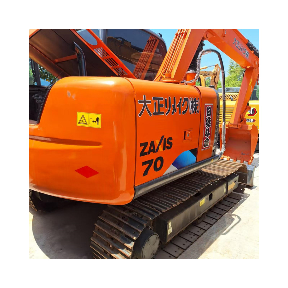 Hitachi ZX70 Excavator - Гусеничный экскаватор: фото 2 Hitachi ZX70 Excavator - Гусеничный экскаватор: фото 2