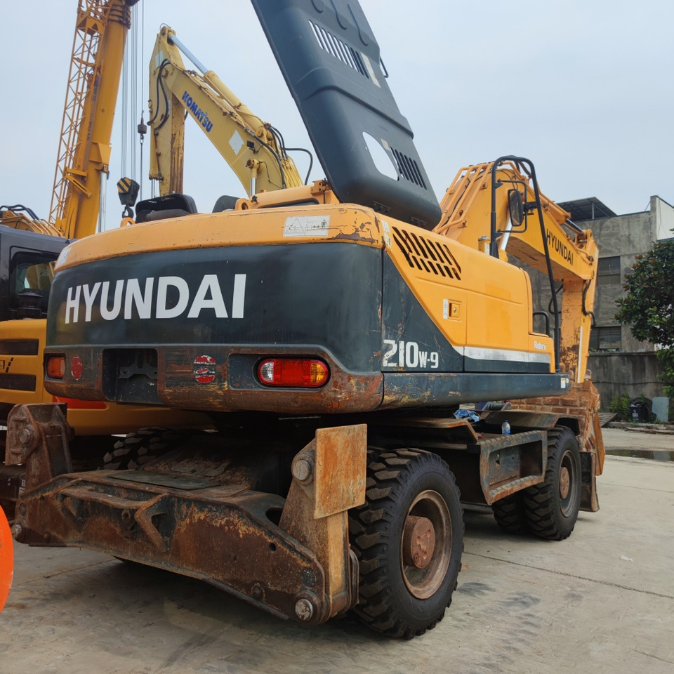 Hyundai 210w-9 wheel excavator - Колёсный экскаватор: фото 5 Hyundai 210w-9 wheel excavator - Колёсный экскаватор: фото 5