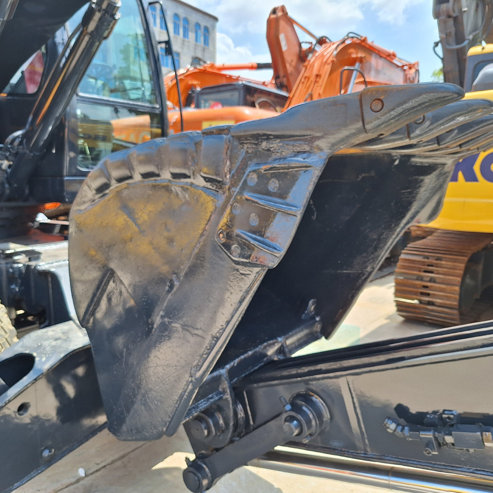Hyundai 210w-9T wheel excavator - Колёсный экскаватор: фото 4 Hyundai 210w-9T wheel excavator - Колёсный экскаватор: фото 4