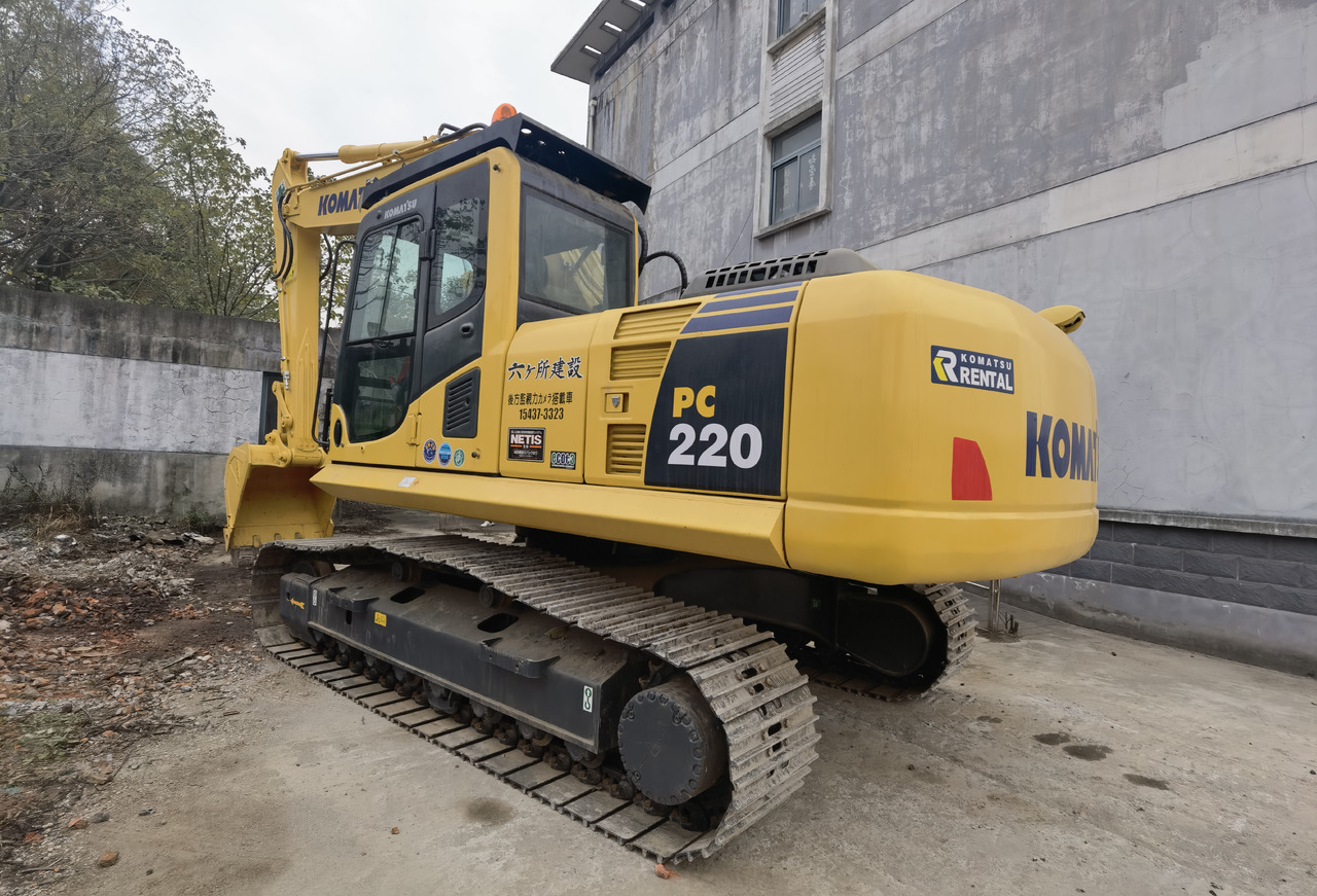Komatsu PC220-8 Excavator - Гусеничный экскаватор: фото 3 Komatsu PC220-8 Excavator - Гусеничный экскаватор: фото 3