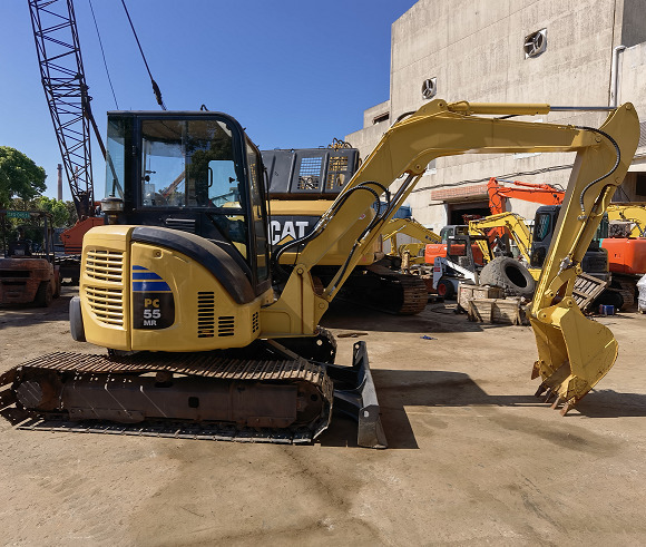 Komatsu PC55 - Мини-экскаватор: фото 3 Komatsu PC55 - Мини-экскаватор: фото 3