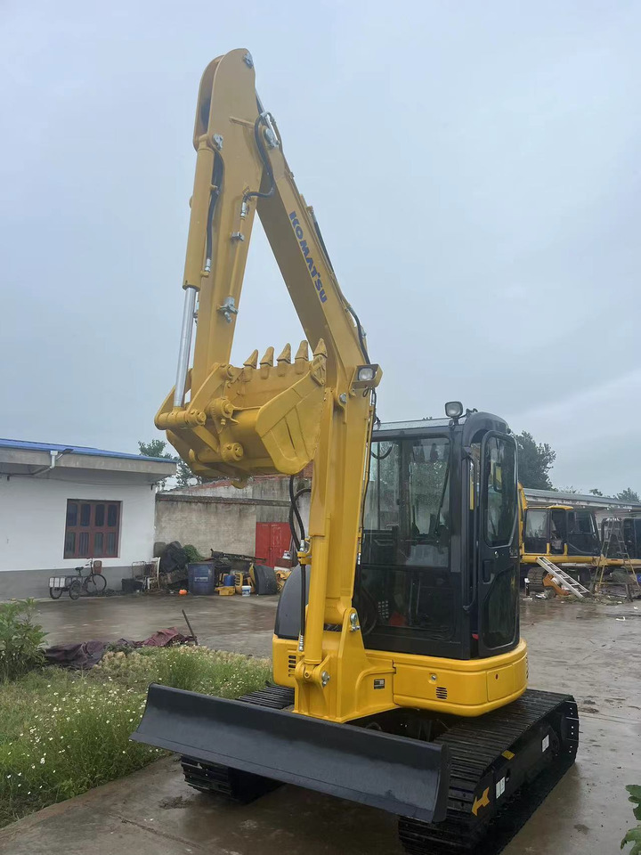 Komatsu PC55MR - Мини-экскаватор: фото 4 Komatsu PC55MR - Мини-экскаватор: фото 4