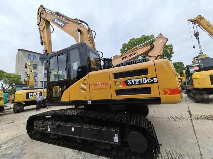 Second hand used excavator extractor SANY 215C for sale in stock - Гусеничный экскаватор: фото 2 Second hand used excavator extractor SANY 215C for sale in stock - Гусеничный экскаватор: фото 2