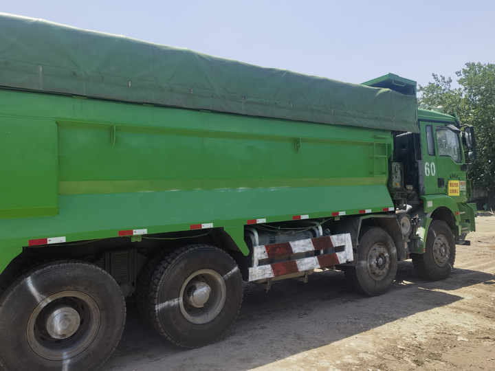 Used 12 Wheel Dump Truck China Used Shacman M3000 8X4 Dump Truck for Sale - Самосвал: фото 3 Used 12 Wheel Dump Truck China Used Shacman M3000 8X4 Dump Truck for Sale - Самосвал: фото 3