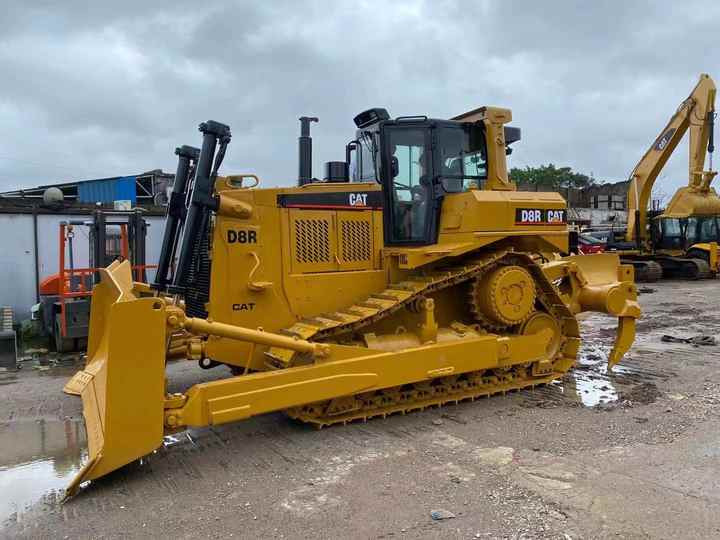 Used Cat D8R Dozer Machine Bulldozers Good Working Condition Caterpillar Bulldozer - Бульдозер: фото 3 Used Cat D8R Dozer Machine Bulldozers Good Working Condition Caterpillar Bulldozer - Бульдозер: фото 3