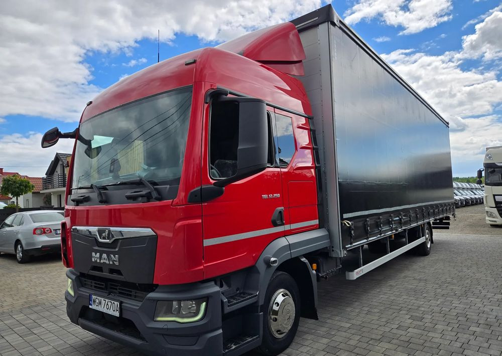 MAN TGL 12.250 - Тентованный грузовик: фото 4 MAN TGL 12.250 - Тентованный грузовик: фото 4