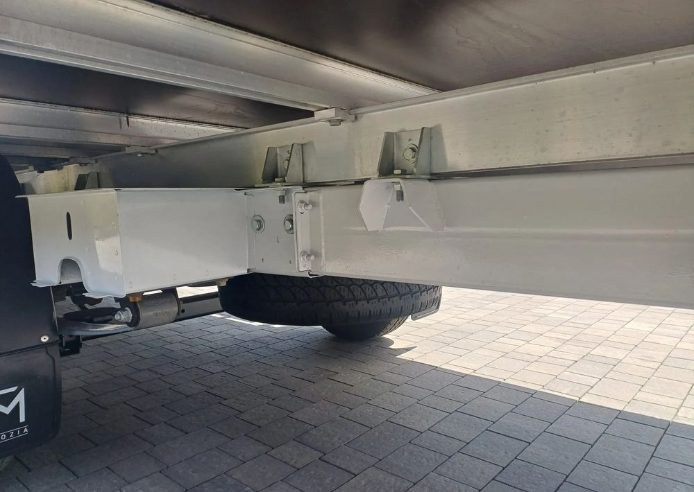 Малотоннажный бортовой грузовик Renault Master 2.3dci 168KM 10palet 2022rok: фото 17