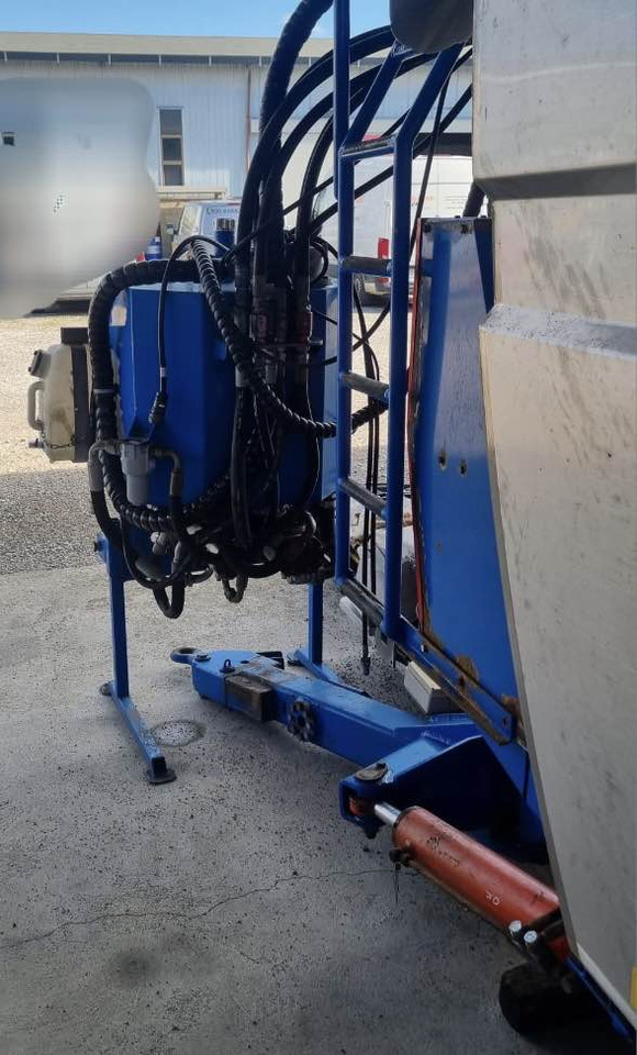 Vendemmiatrice Imeca HS30 - Уборочная машина для винограда: фото 3 Vendemmiatrice Imeca HS30 - Уборочная машина для винограда: фото 3