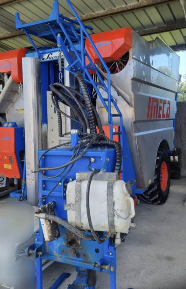 Vendemmiatrice Imeca HS30 - Уборочная машина для винограда: фото 1 Vendemmiatrice Imeca HS30 - Уборочная машина для винограда: фото 1