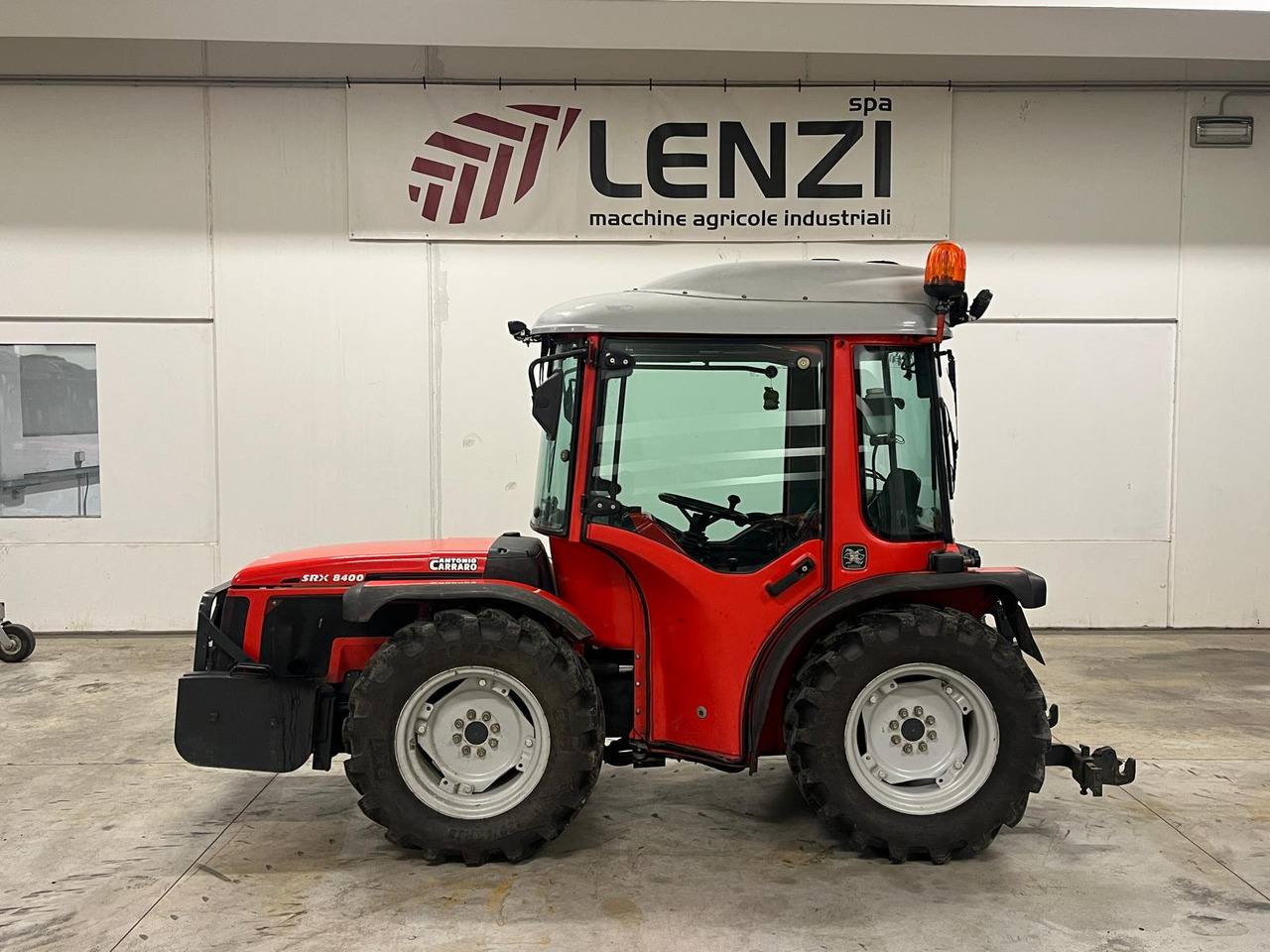 ANTONIO CARRARO SRX 8400 - Трактор: фото 1 ANTONIO CARRARO SRX 8400 - Трактор: фото 1