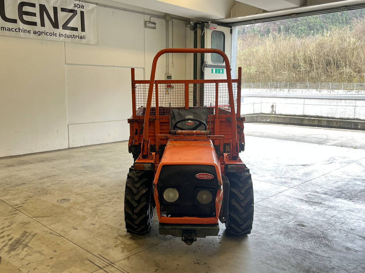 MOTOAGRICOLA GOLDONI TRANSACAR 50 - Трактор: фото 3 MOTOAGRICOLA GOLDONI TRANSACAR 50 - Трактор: фото 3