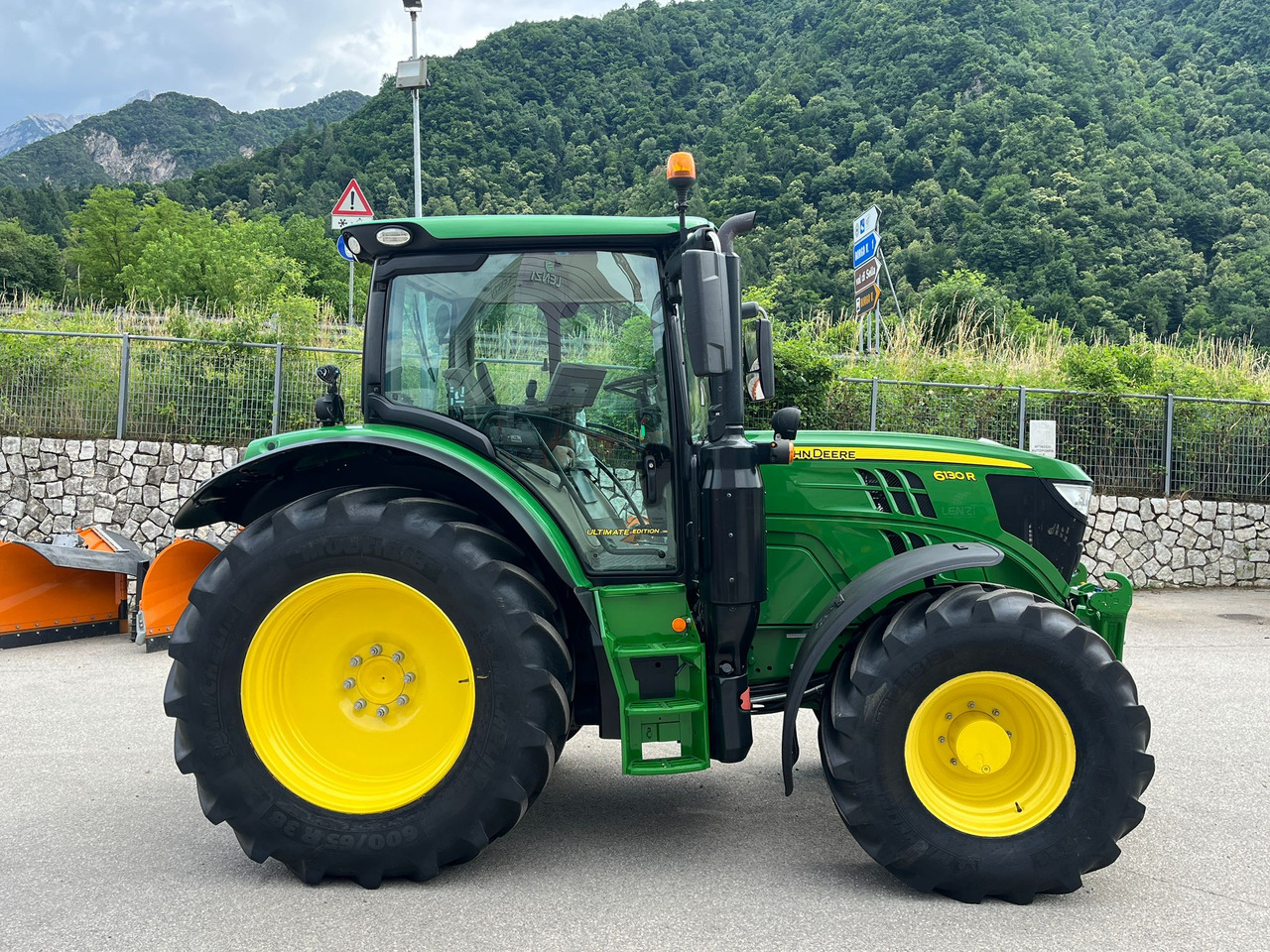 TRATTORE JOHN DEERE 6130R - Трактор: фото 5 TRATTORE JOHN DEERE 6130R - Трактор: фото 5