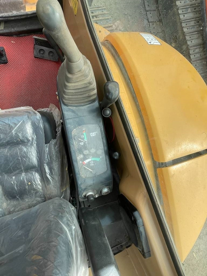 Мини-экскаватор CAT 303.5: фото 8 Мини-экскаватор CAT 303.5: фото 8