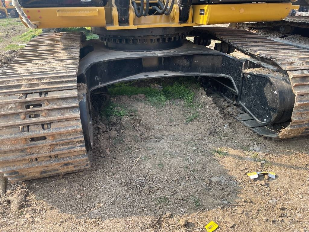 CAT 329 - Гусеничный экскаватор: фото 2 CAT 329 - Гусеничный экскаватор: фото 2